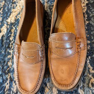 Weejuns Bass loafers